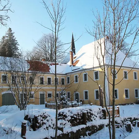 Gaestehaus Zum Pfarrlehen Hartha